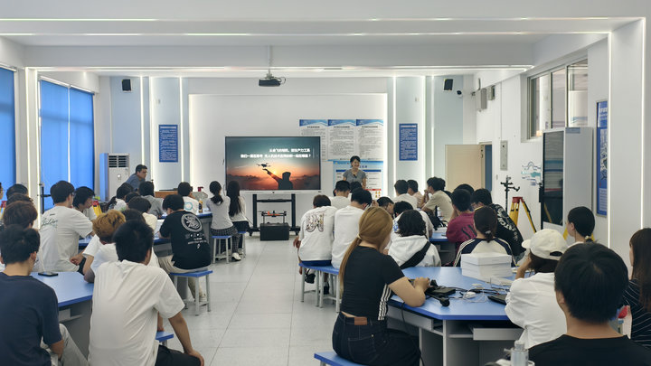 43f86d2f4269384582a3dc01c98b9f6d(1)_结果.jpg